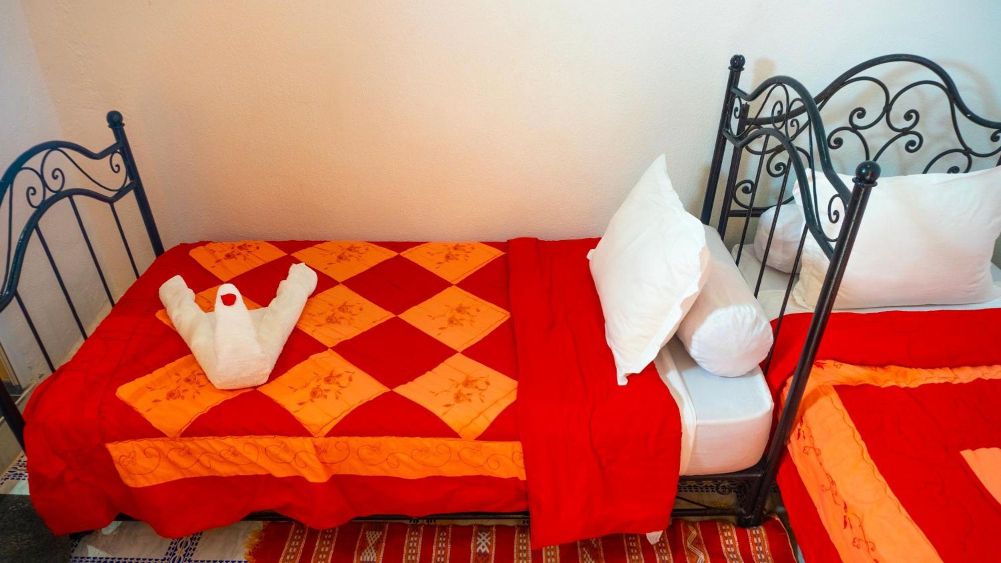 Hotel Imouzzer Marrakesh Bagian luar foto