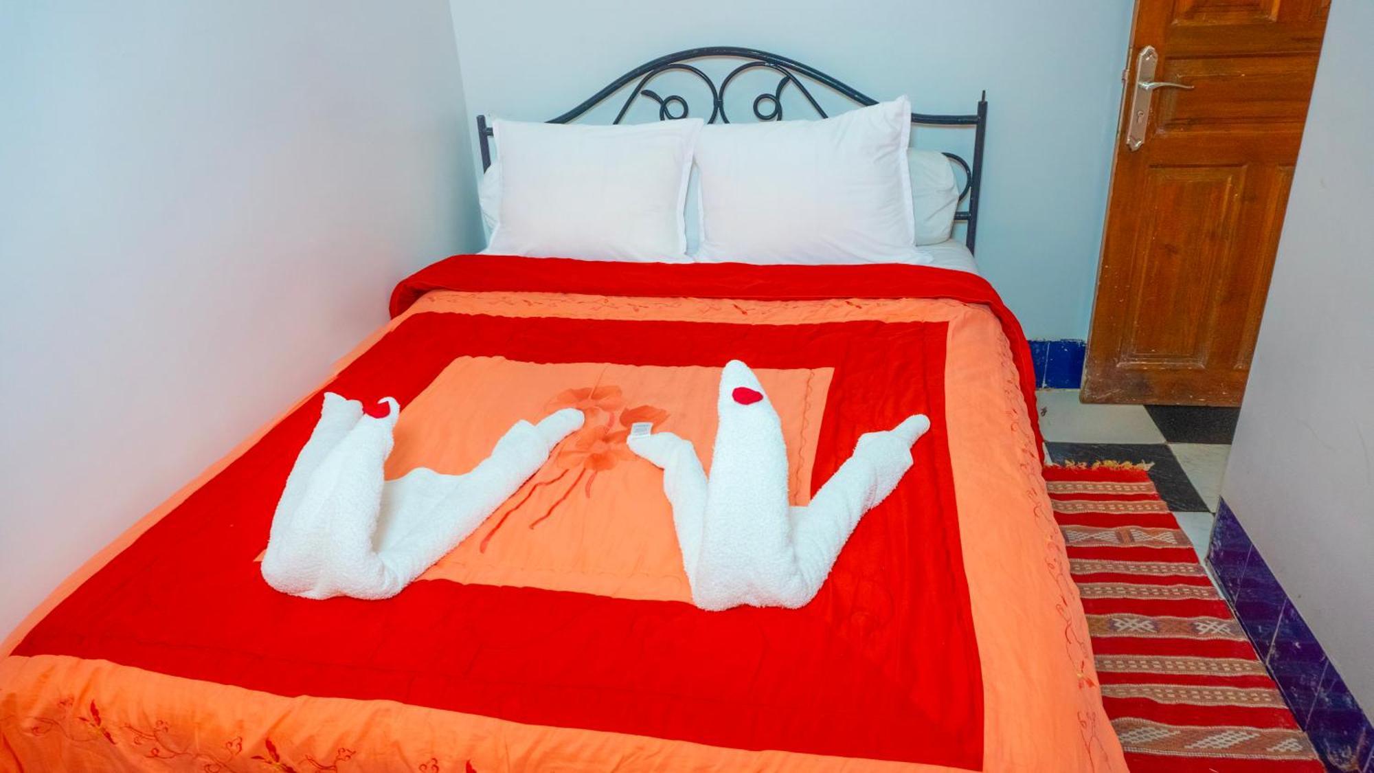Hotel Imouzzer Marrakesh Bagian luar foto