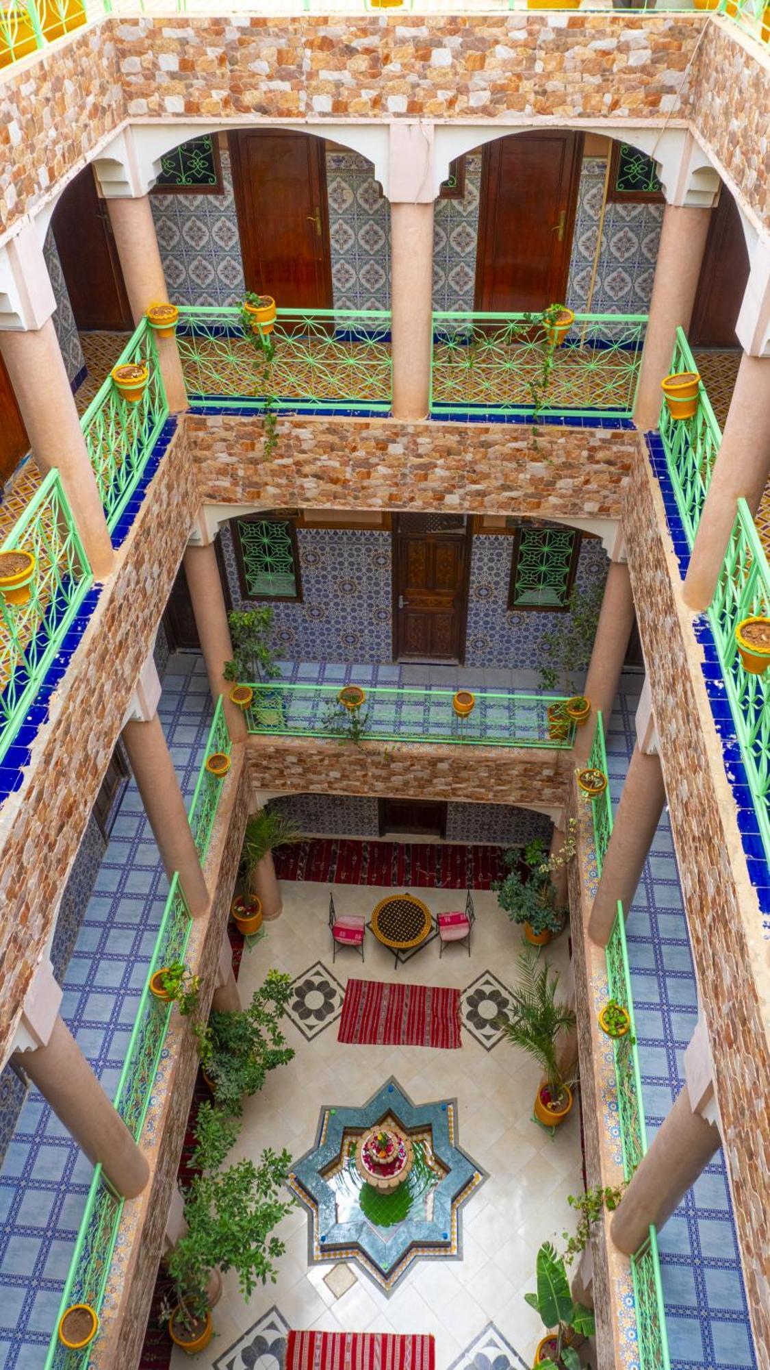 Hotel Imouzzer Marrakesh Bagian luar foto