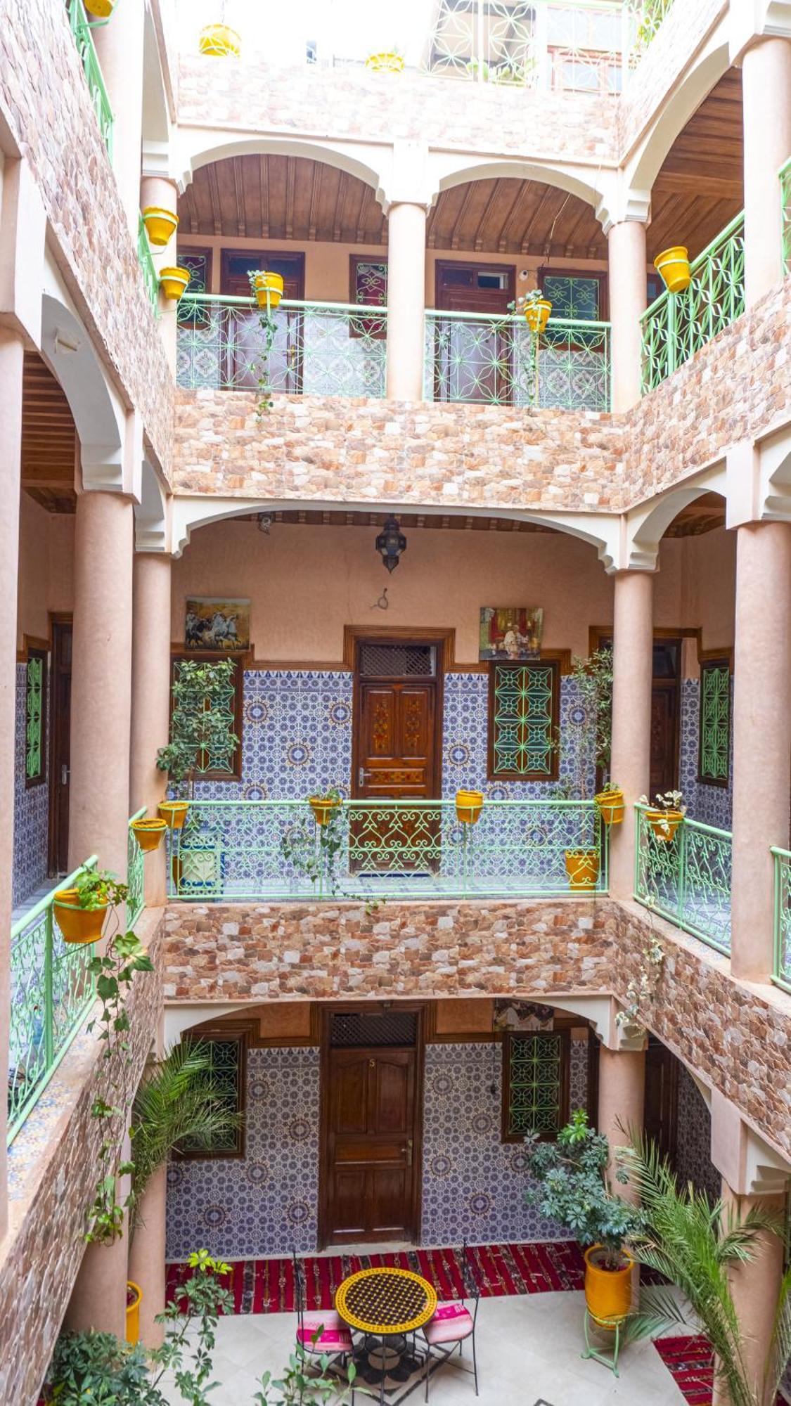 Hotel Imouzzer Marrakesh Bagian luar foto
